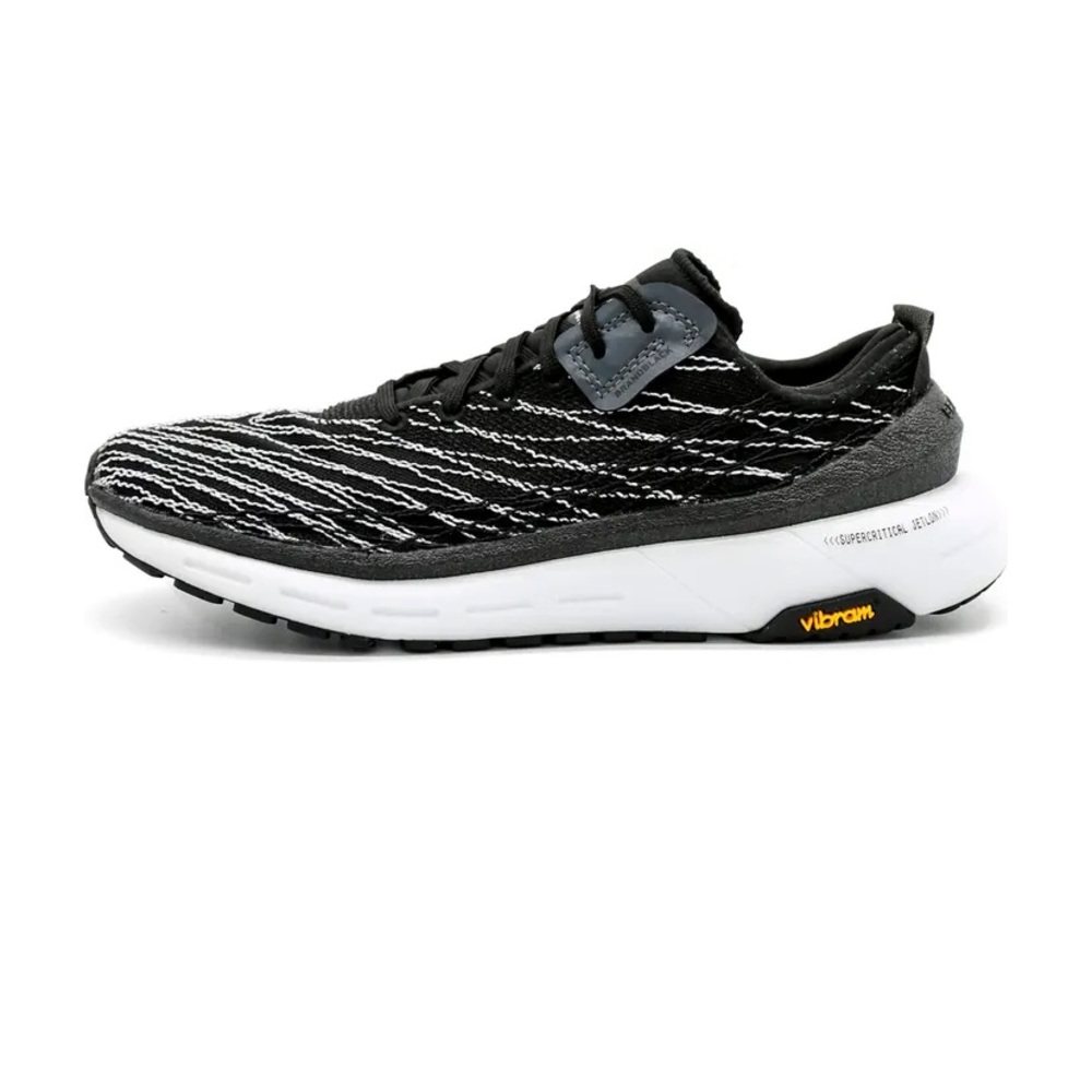 Brandblack Tarantula Sneaker Women’s Size 6